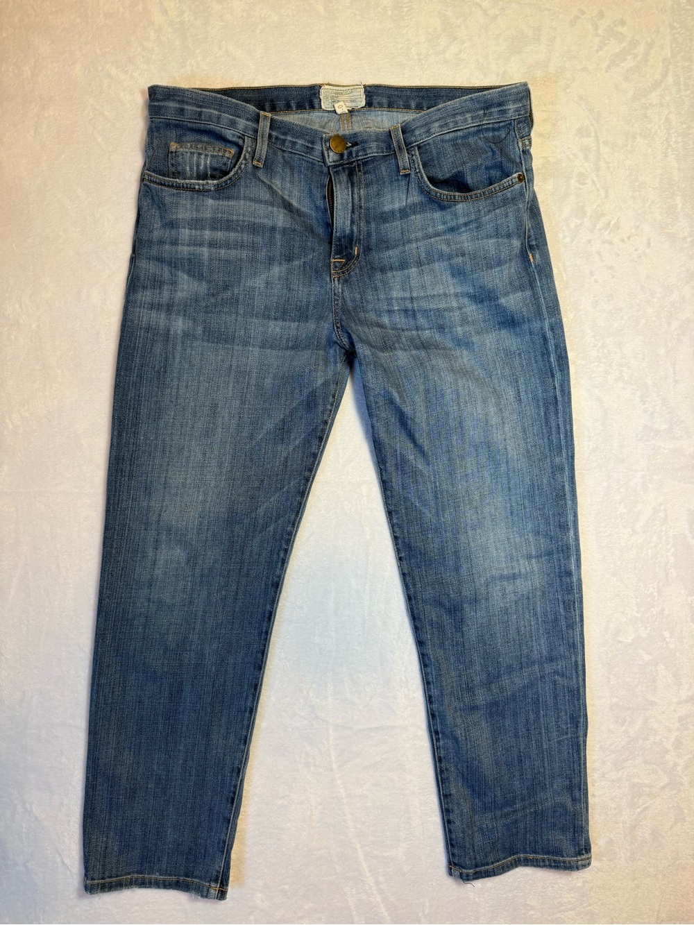 Current/Elliott Straight-Leg Jeans in Faded Blue